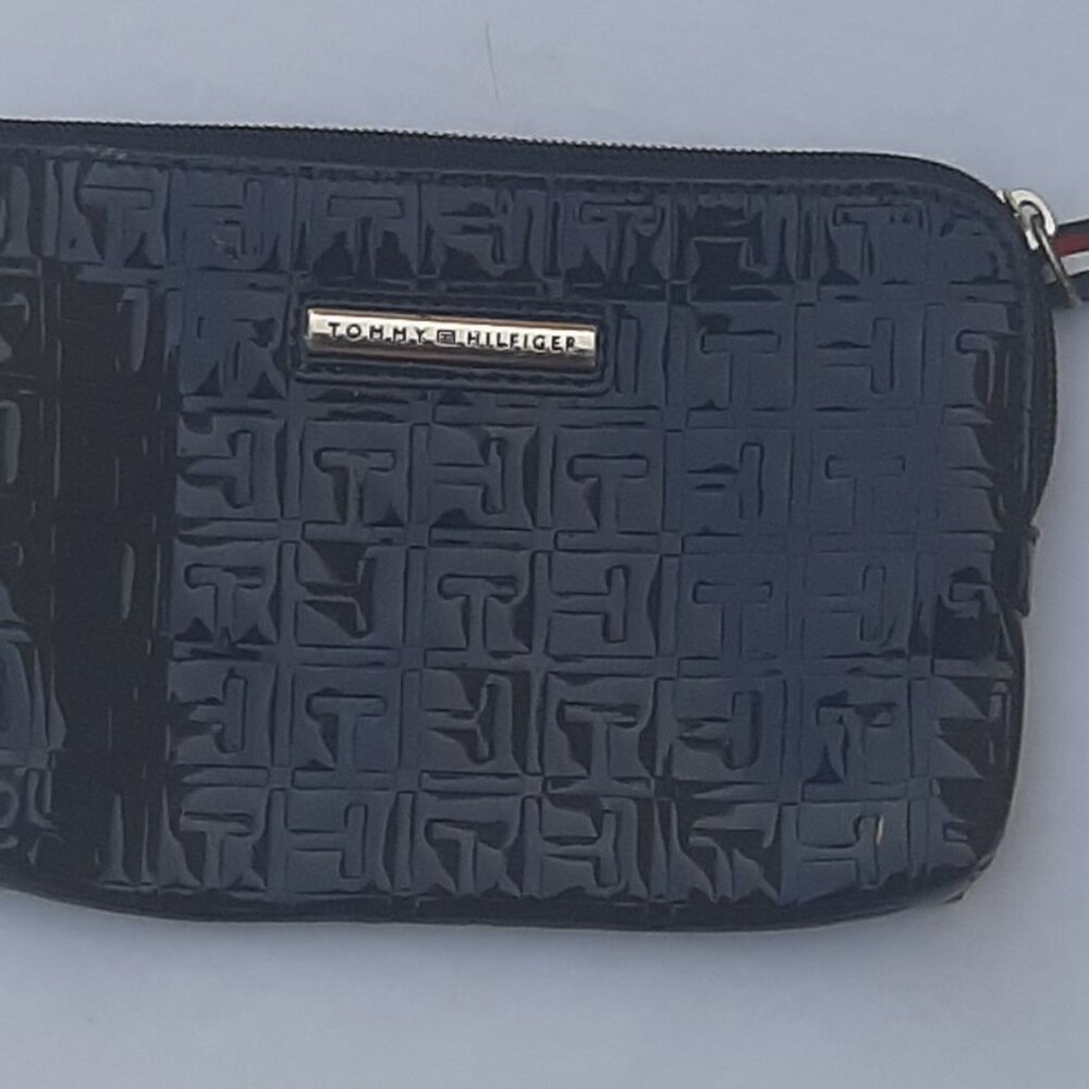 Tommy Hilfiger Embossed Branded Wristlet